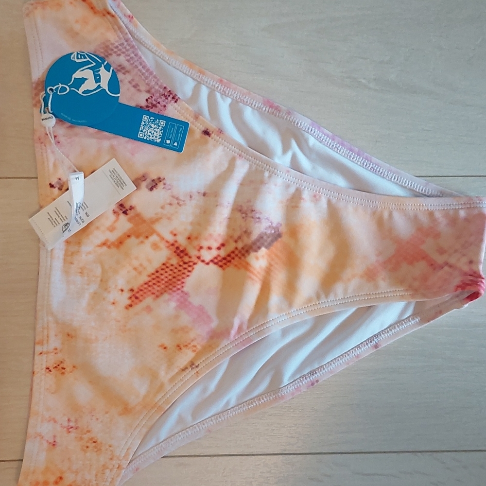 NWT Cupshe Viper Room Front Ring Bikini M - Picture 3 of 8
